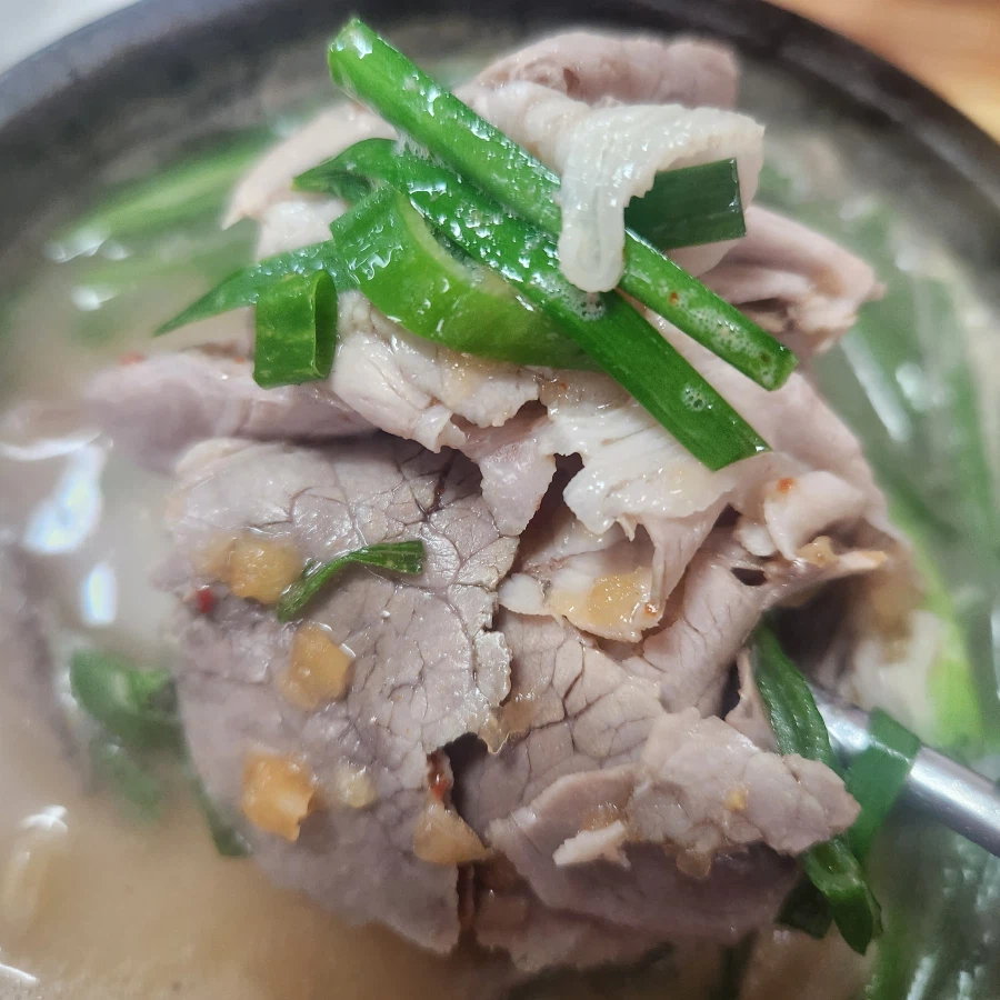 돼지 냄새 하나도 안나는 돼지국밥