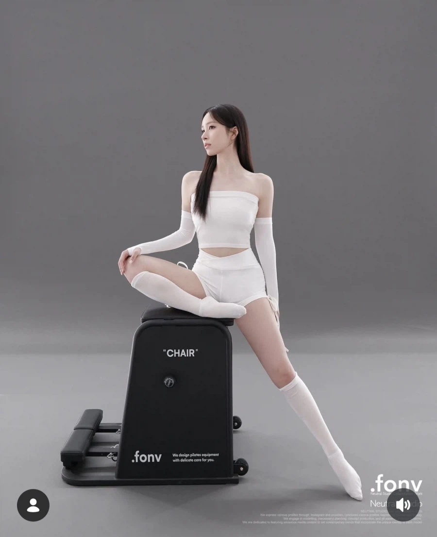 아침 운동하는 누나