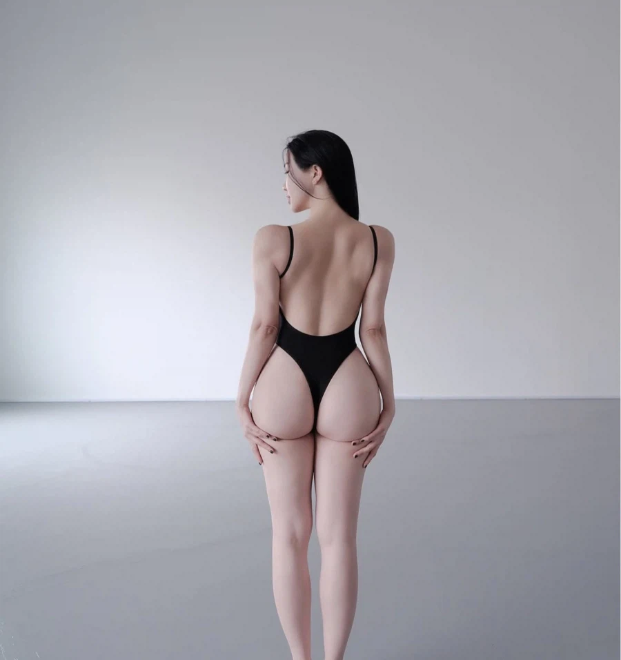 아침 운동하는 누나