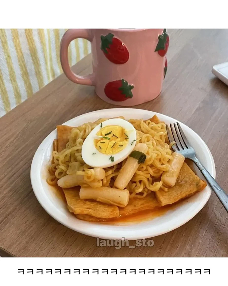 직접 기른 대파로 만든 떡볶이.jpg