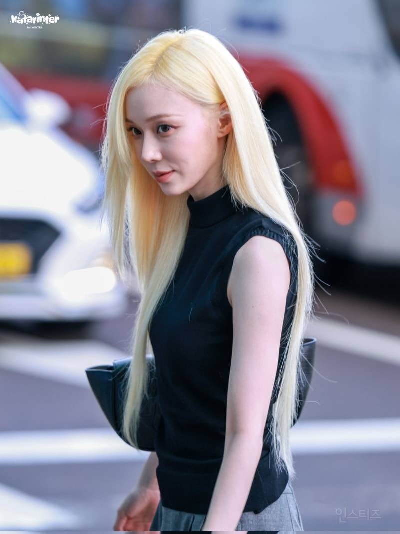 SM에 불만 많아보이는 에스파 윈터.JPG