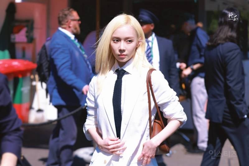 어제자 런던 윔블던 테니스 대회 참석한 에스파 윈터