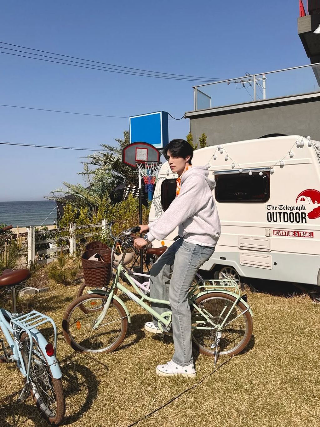 이동욱 인스타(도깨비 10주년 기념 여행)