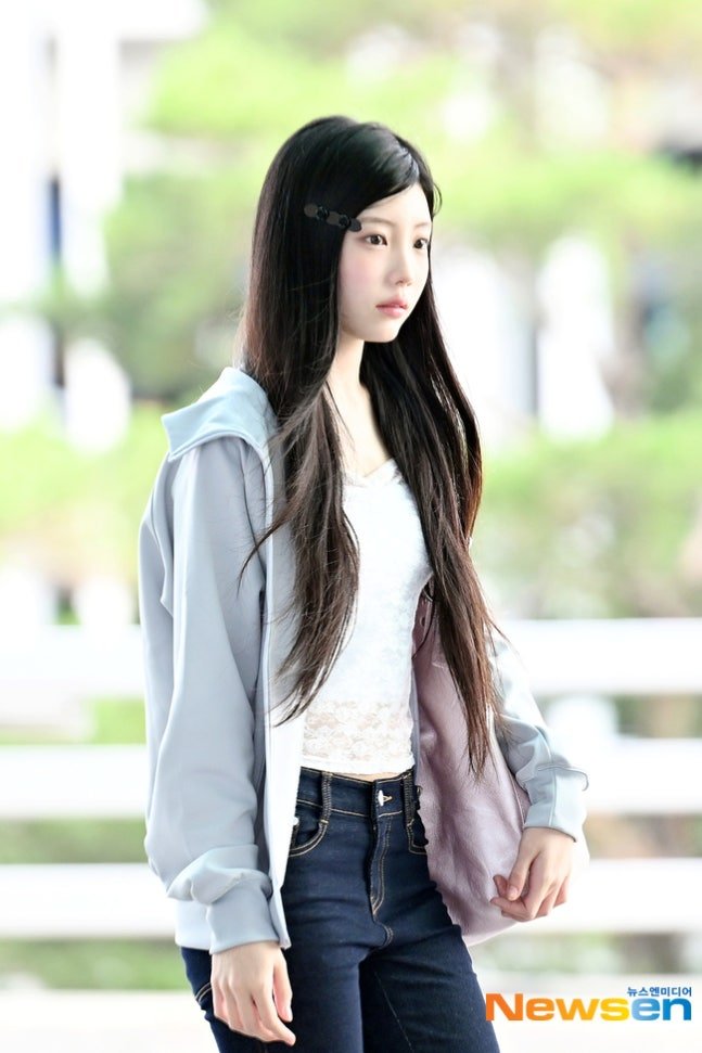 ㄹㅇ 8등신 피카츄가 돼 버린 아일릿 원희