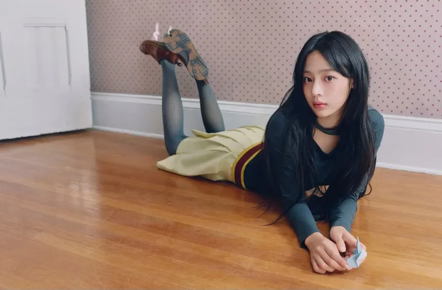 복귀 시동거는 뉴진스 민지,하니,해린,혜인 샷.jpg