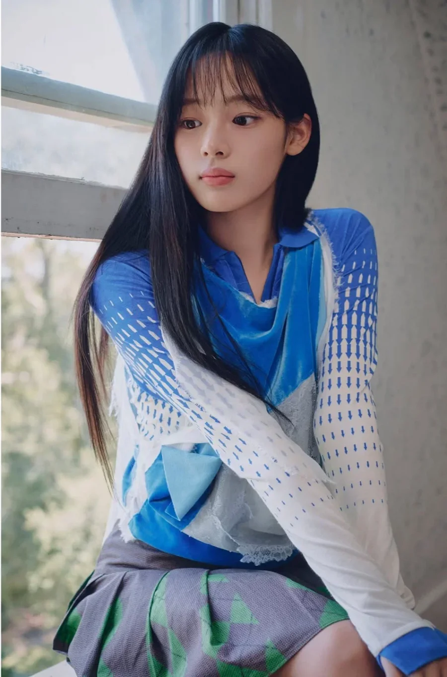 복귀 시동거는 뉴진스 민지,하니,해린,혜인 샷.jpg