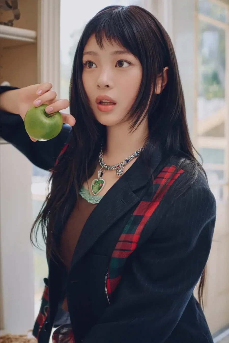 복귀 시동거는 뉴진스 민지,하니,해린,혜인 샷.jpg