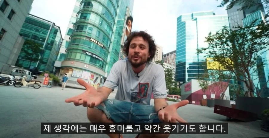 구독자 4270만 여행 유튜버가 한국 와서 놀란 점