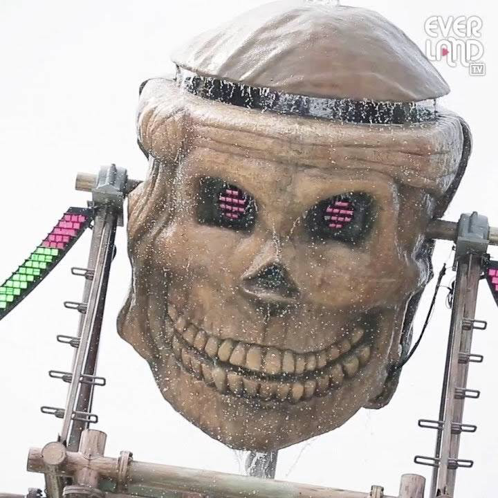 27년만에 바뀐 캐리비안 베이 해골