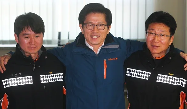 세상에서 가장 어색한 사진들
