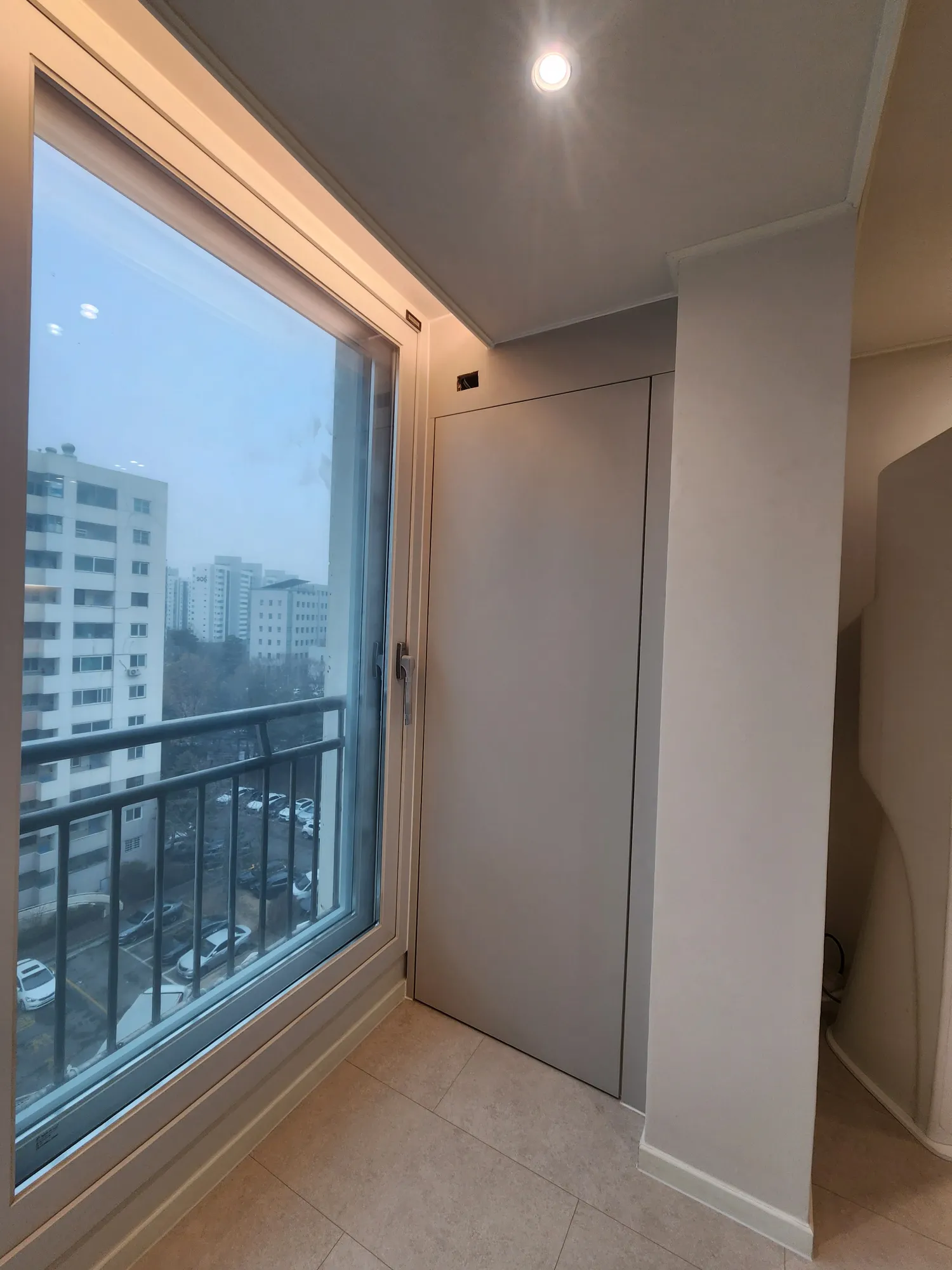 친구 집 전체 철거부터 인테리어, 가구 전부 해서 4,000만원에 해줬는데 들은 말