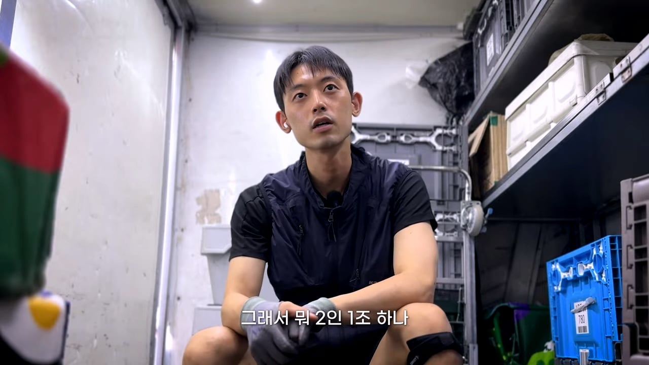 최근 6개월 월급 공개한 31세 택배기사.jpg