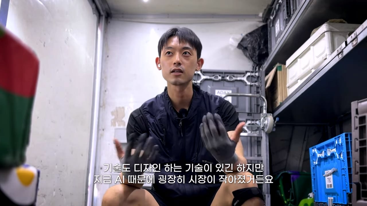 최근 6개월 월급 공개한 31세 택배기사.jpg