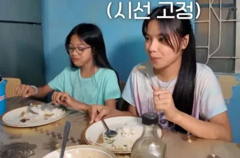 44살 농부를 본 19살 처녀.jpg