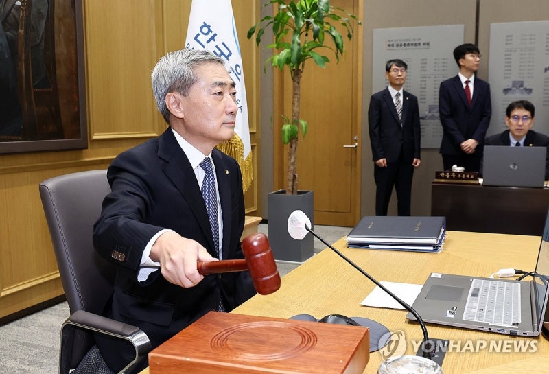 한은, 기준금리 2회 연속 인상...'.선제 대응'