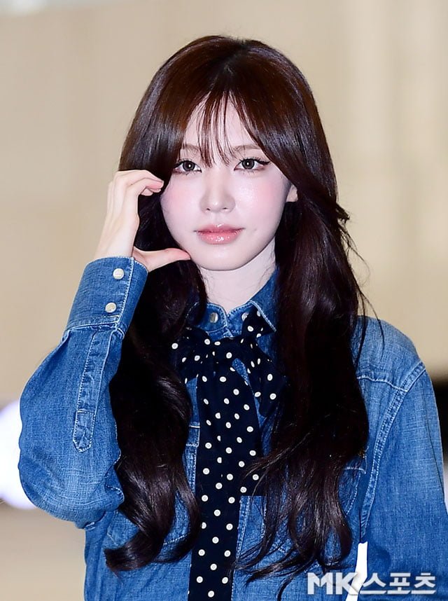 아이브 리즈,레이 오늘자 사진