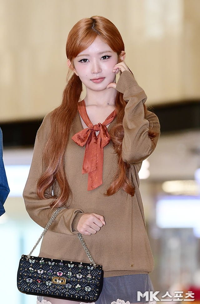아이브 리즈,레이 오늘자 사진