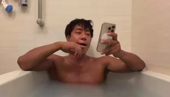 한국에 책까지 낸 하루 수면 30분 창시자