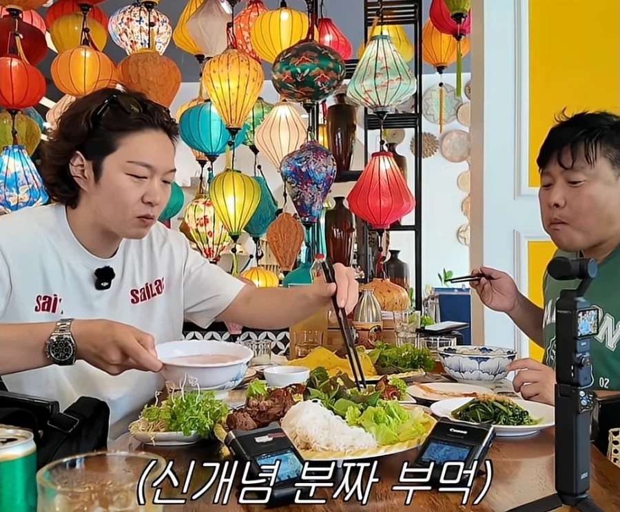 탕수육에 이은 분짜 부먹 vs 찍먹 논쟁