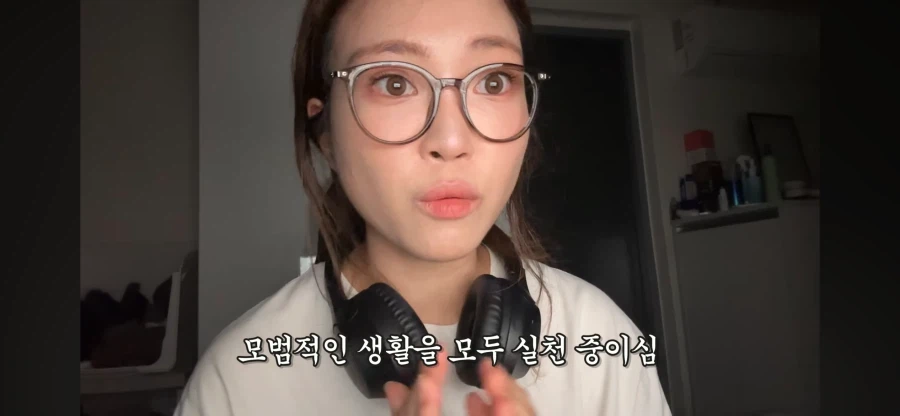 리뷰 1점대 고시원 살아보기 시도하는 여자 유튜버