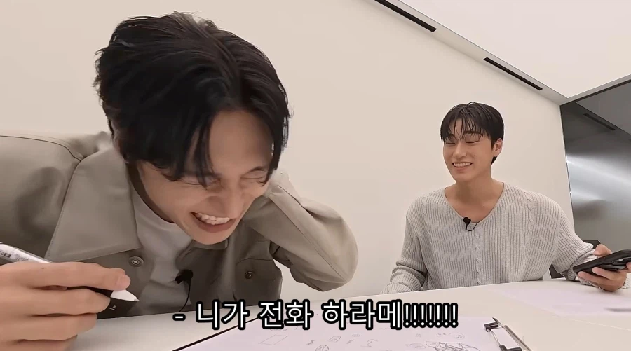 친누나랑 통화하고 논란이 생긴 한국 아이돌 ㅋㅋ