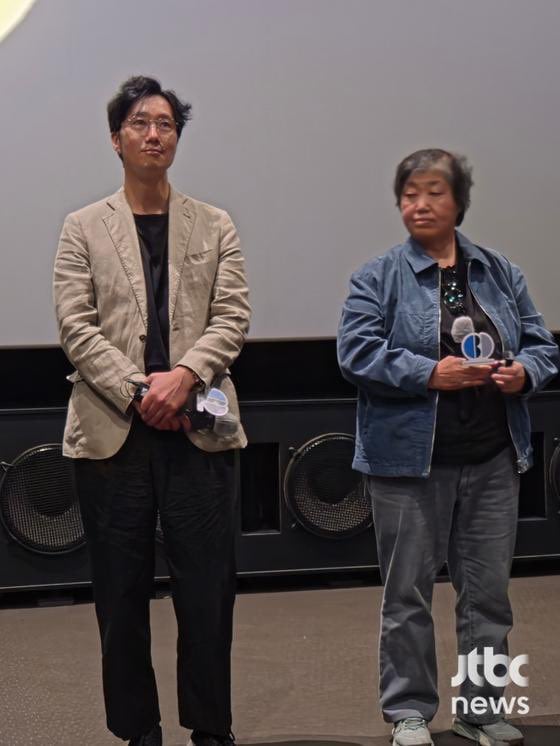 부산국제영화제에 나타난 배우 박해일.jpg
