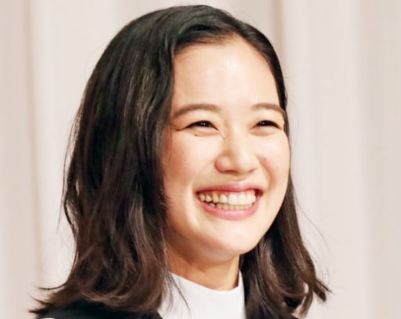 한 때 38kg까지 뺀 뒤 툭하면 쓰러졌었다는 아오이 유우