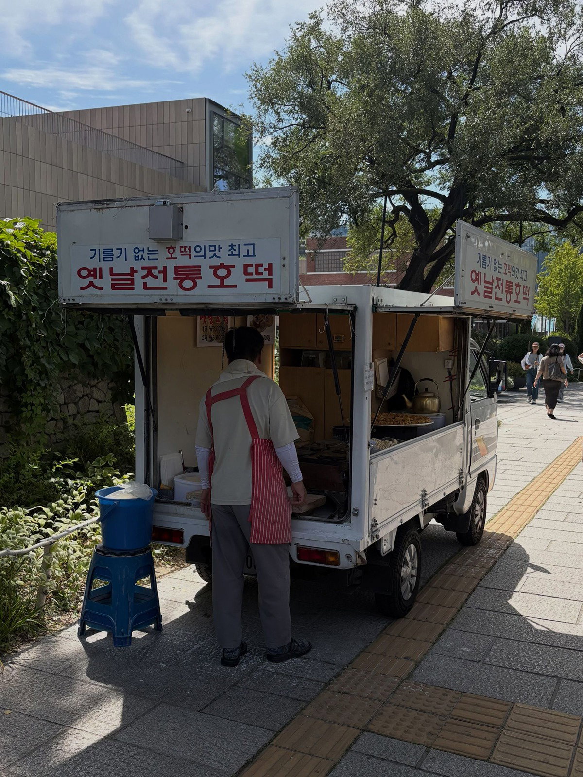 외국인들이 좋아하는 한국 감성샷.jpg