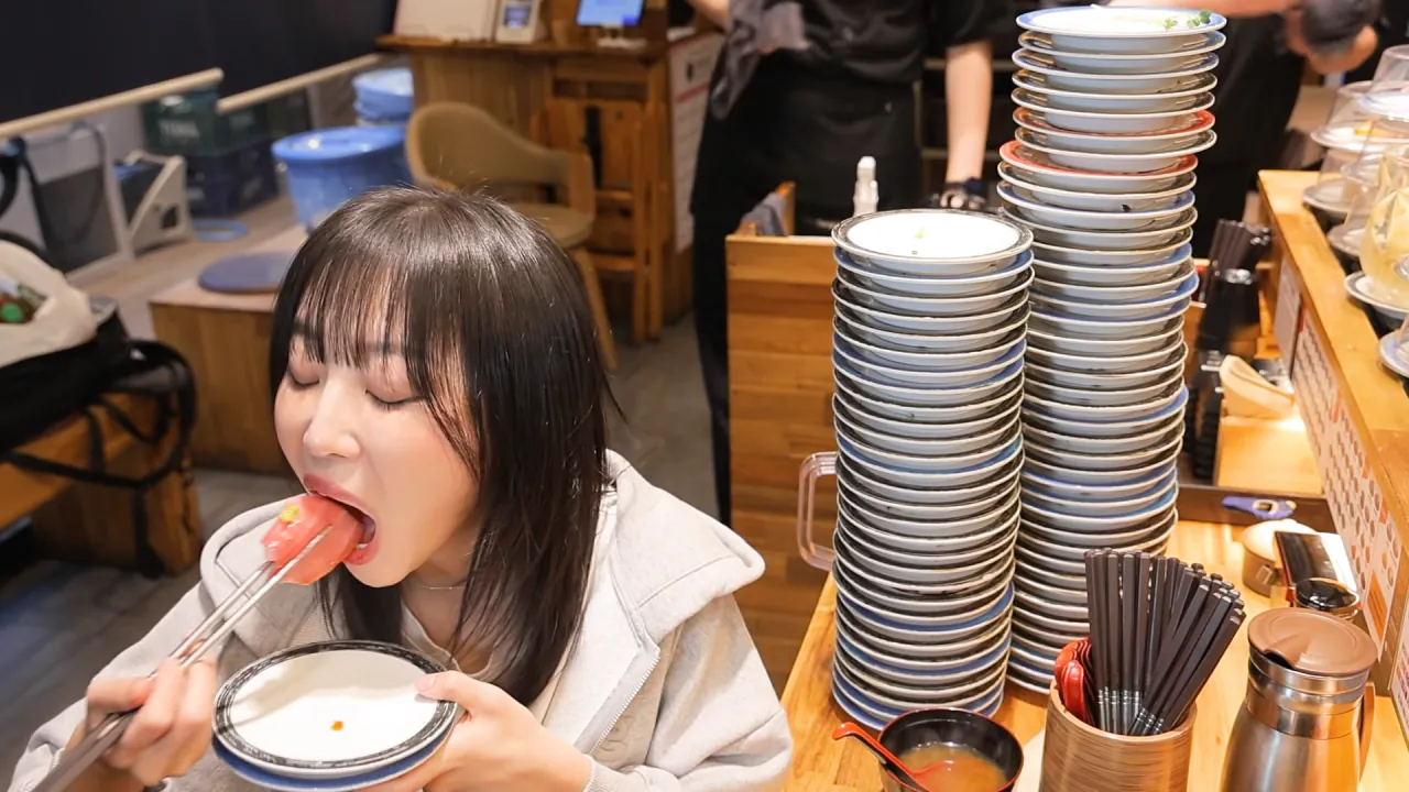 청주에서 회전초밥 먹빵한 쯔양 근황