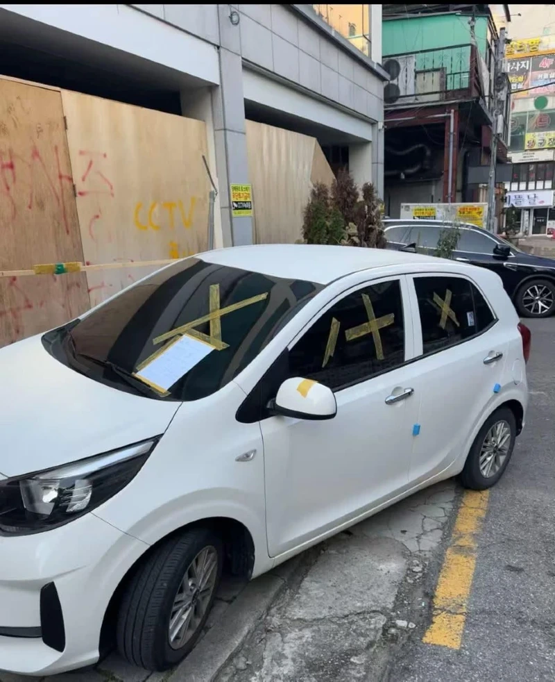 불법주차 좋다... 번호만이라도 남겨라. 얼마나 빡친건지 감도 안옴