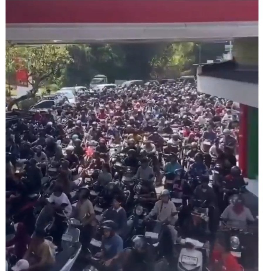 경제 폭망한 인도네시아 근황