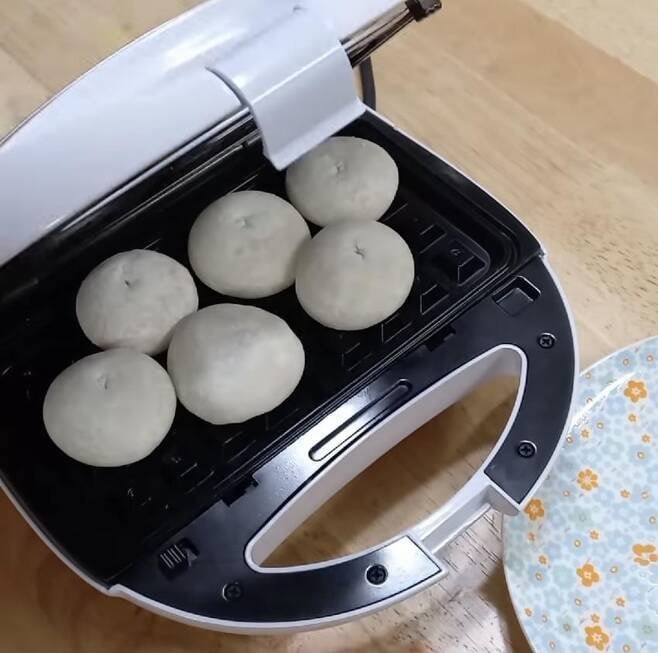 만능까지는 아닌 와플기계
