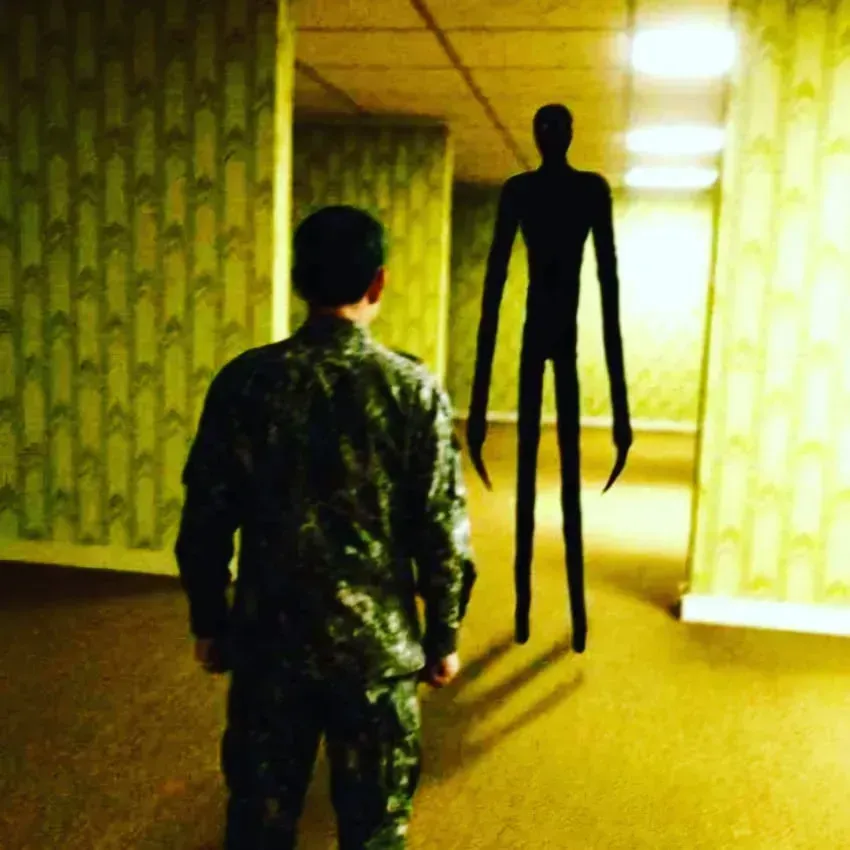 백룸에 떨어진 행보관.jpg