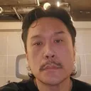 ..JK 김동욱 '스타벅스 가고싶다' 공개 응원