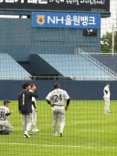 야구) 화이트 데뷔 첫 안타 ㄷㄷㄷㄷ