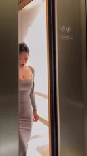 엘리베이터 처자 몸매.MP4