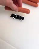 여자들은 이해할 수 없는 행동.gif
