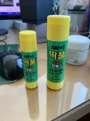 1000원 짜리 딱풀 500원 짜리 딱풀