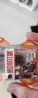 얼마전 홍대 가챠숍 가서 뽑은거