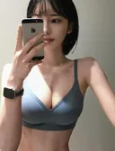 여름이 다가오는 여자들의 몸매 체크 거울샷