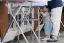 6월 3일 전국동시지방선거 투표소를 찾은 어린이들
