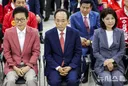 출구조사 확인하는 추경호