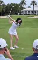 아내에게 싸대기 맞는 남편.gif