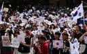 [포토] 태극기 들고 '재선거' 요구