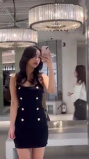 ㅇㅎ)요즘 부쩍 몸매 부각 되는 사진 올리는 인풀루언서 누나.jpg