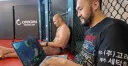 ufc 챔피언을 이긴 한국인.jpg