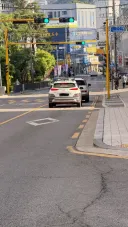 네비게이션 지도 제작용 차량을 보았습니다
