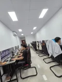 베스트에 '발전했다는 메이플 동남아 쌀먹 작업장 근황' 은 AI 합성임....