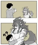 늑대인간 여자친구 허그하기.jpg