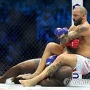 '미셸 오바마는 男'...백악관 UFC 선수가 '황당 발언'